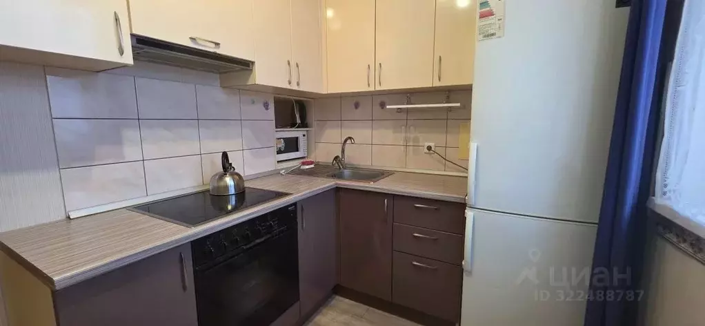 2-к кв. Ямало-Ненецкий АО, Новый Уренгой Тундровый мкр, 3 (59.8 м) - Фото 1