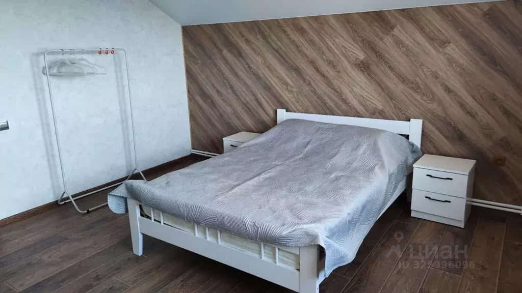 Дом в Ленинградская область, Лужский район, Заклинское с/пос, д. ... - Фото 2