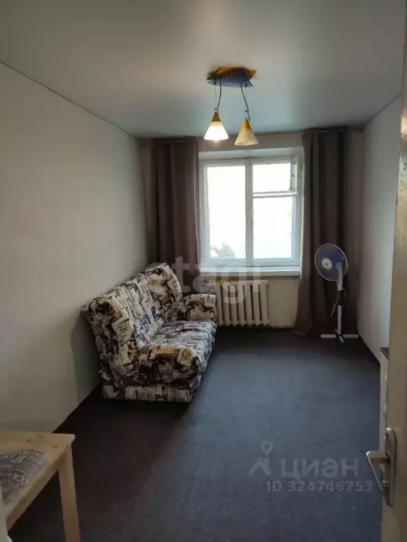 1-к кв. Татарстан, Казань ул. Нариманова, 45 (11.2 м) - Фото 1