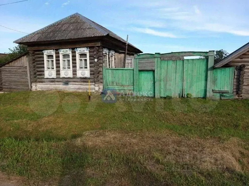 Дом в Тюменская область, Ярковский район, с. Усалка Советская ул., 26 ... - Фото 0