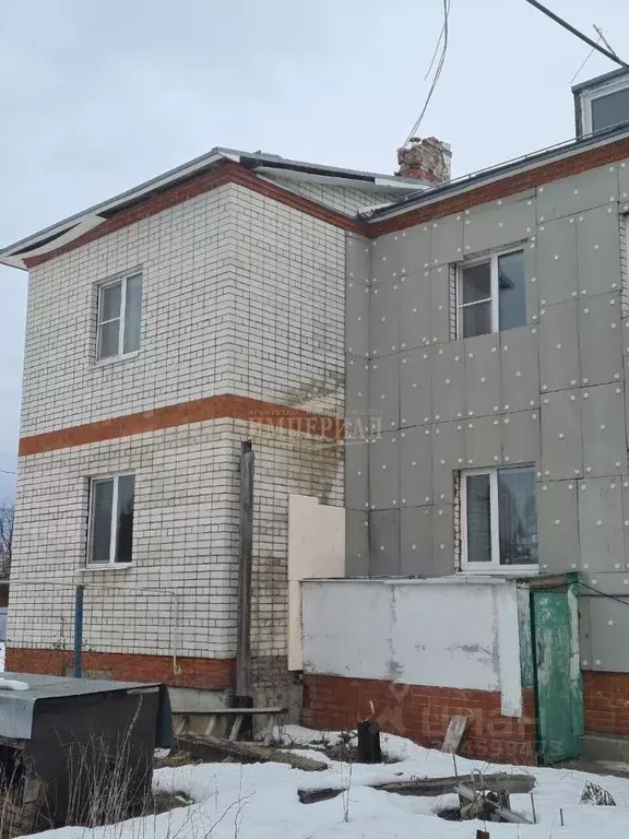 Дом в Марий Эл, Медведевский район, Краснооктябрьский городское ... - Фото 0