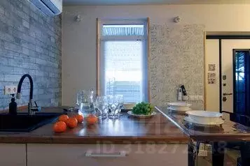 3-к кв. Краснодарский край, Сочи Сириус пгт, ул. Щирова (100.0 м) - Фото 0