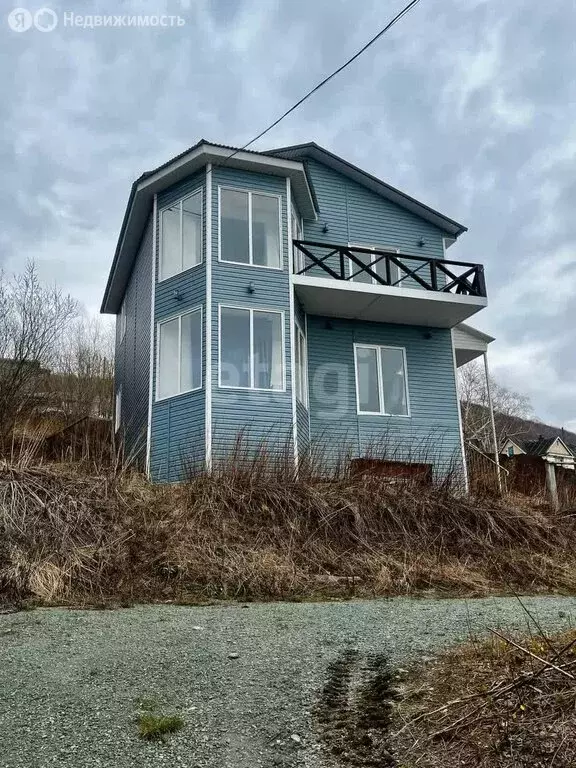 Дом в Петропавловск-Камчатский, улица Беринга (137.5 м) - Фото 0