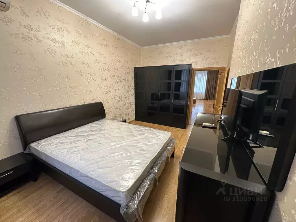 2-к кв. Московская область, Красногорск ул. Спасская, 1к1 (70.0 м) - Фото 0