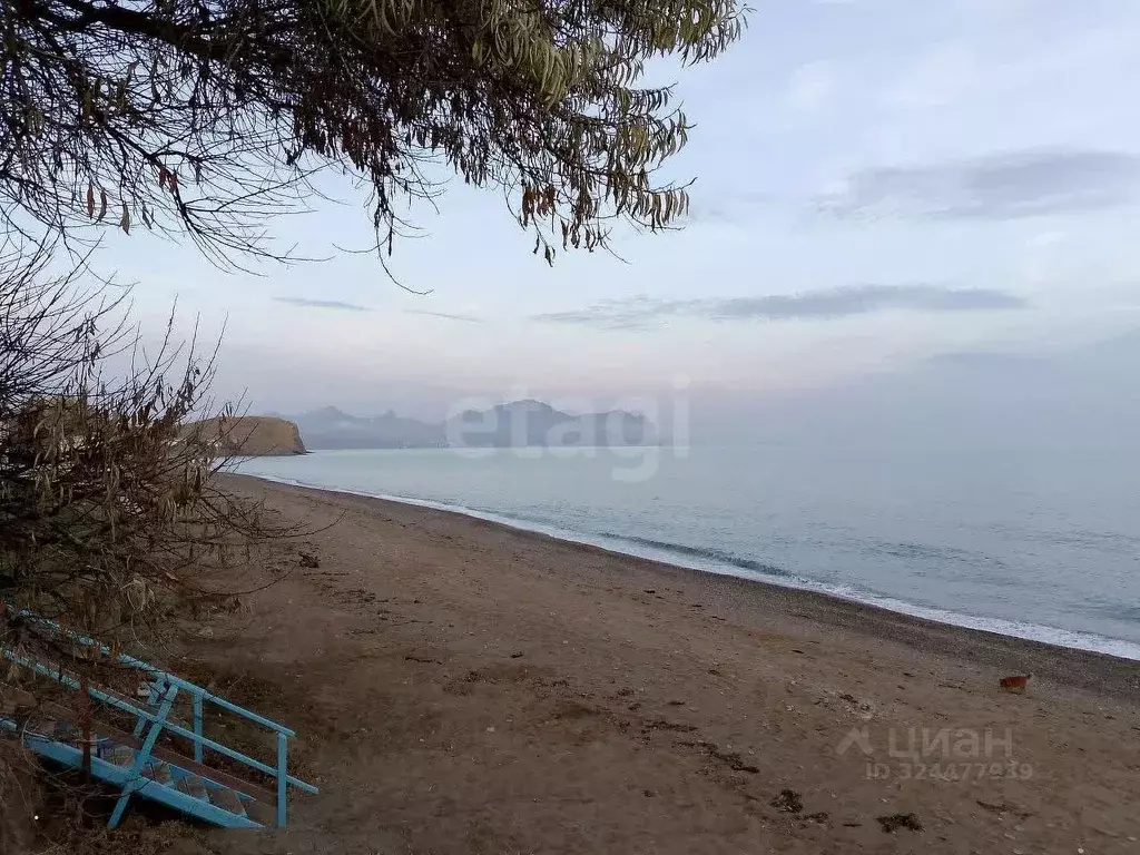 Участок в Крым, Судак муниципальный округ, с. Солнечная Долина ул. ... - Фото 1