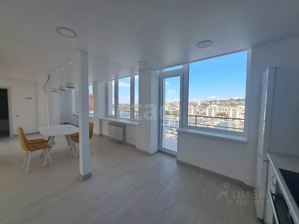 3-к кв. Севастополь ул. Адмирала Фадеева, 18 (150.0 м) - Фото 2