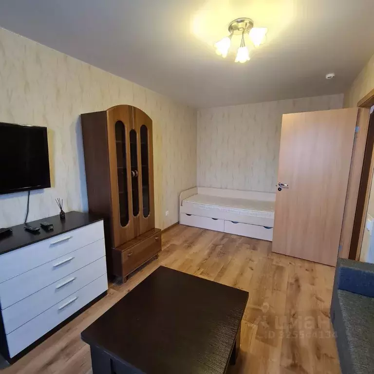 1-к кв. Вологодская область, Череповец Рыбинская ул., 33 (36.0 м) - Фото 2