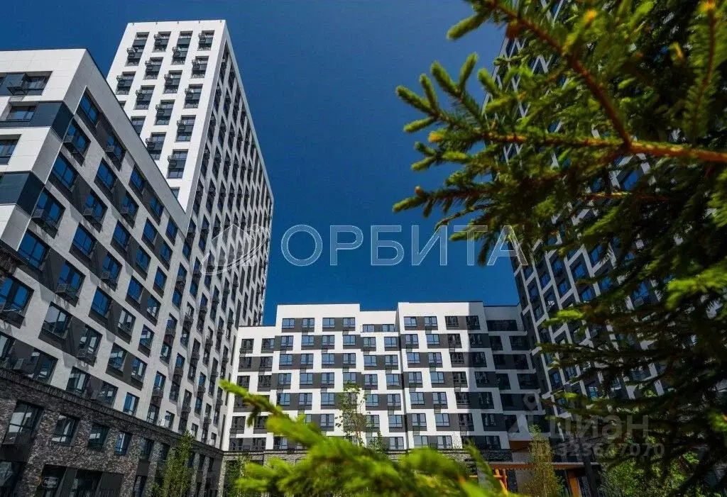 1-к кв. Тюменская область, Тюмень ул. Ветеранов Труда, 36к1 (42.7 м) - Фото 0