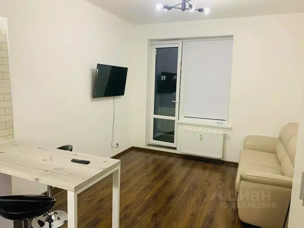 1-к кв. Санкт-Петербург ул. Верхне-Каменская, 7к1 (25.0 м) - Фото 0