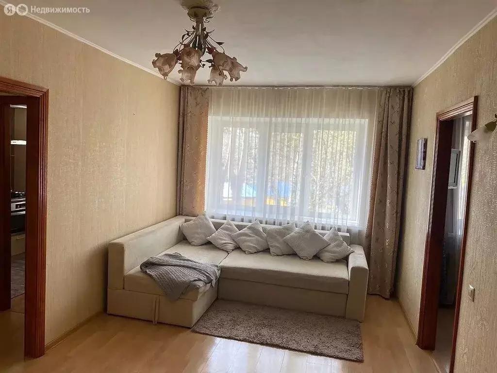 2-комнатная квартира: Тюмень, проезд Геологоразведчиков, 5 (44 м) - Фото 0