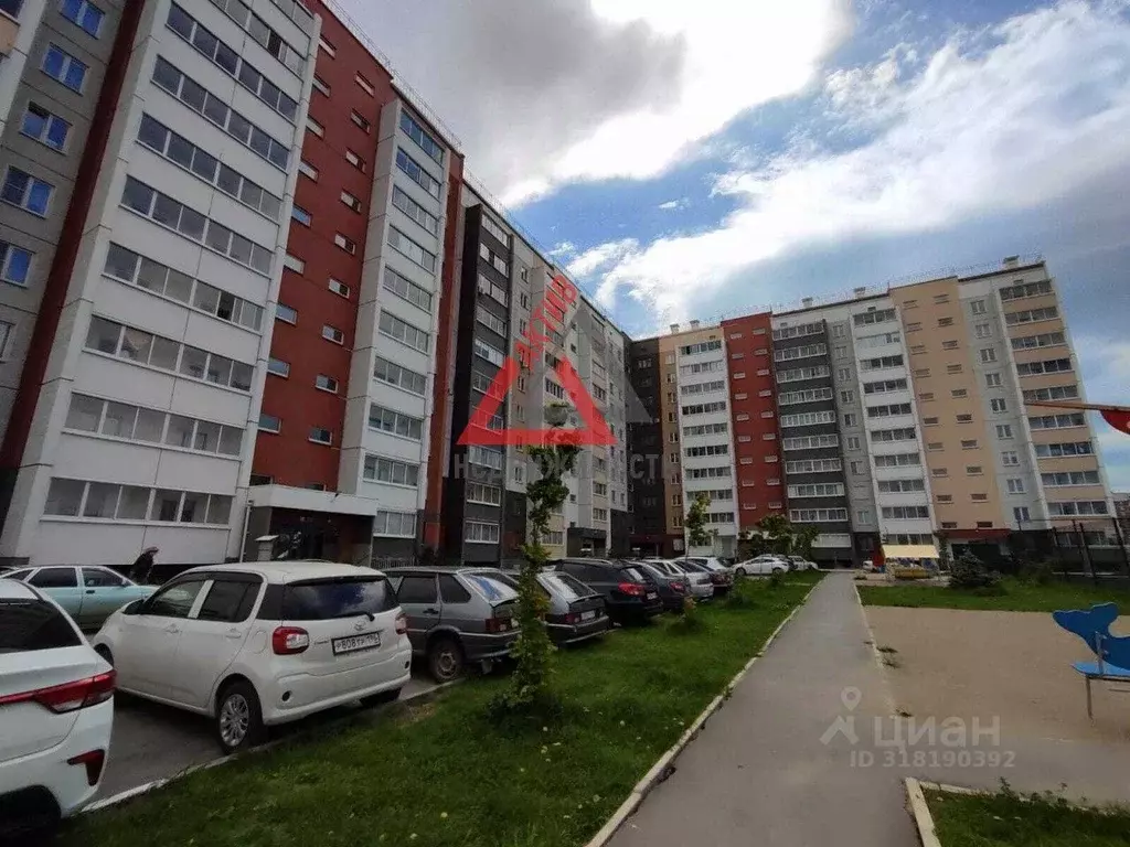 1-к кв. Свердловская область, Каменск-Уральский ул. Кутузова, 24А ... - Фото 0