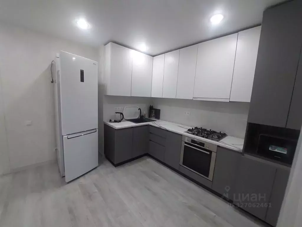 2-к кв. Чувашия, Чебоксары ул. Академика РАН Х.М. Миначева, 11к1 (58.0 ... - Фото 1