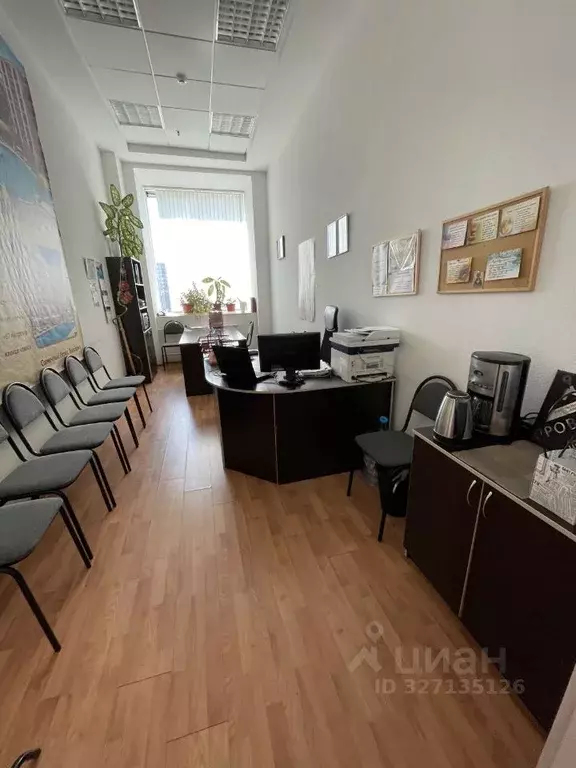 Офис в Санкт-Петербург пл. Карла Фаберже, 8 (16 м) - Фото 1