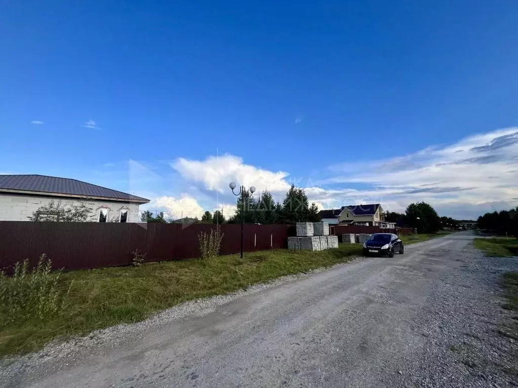 Участок в Тюменская область, Тюменский муниципальный округ, с. ... - Фото 2