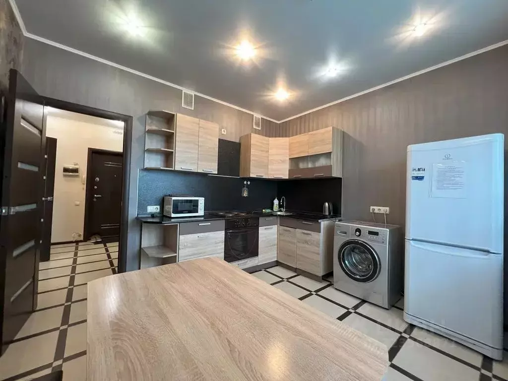 1-к кв. Орловская область, Орел ул. Революции, 3к1 (41.0 м) - Фото 2