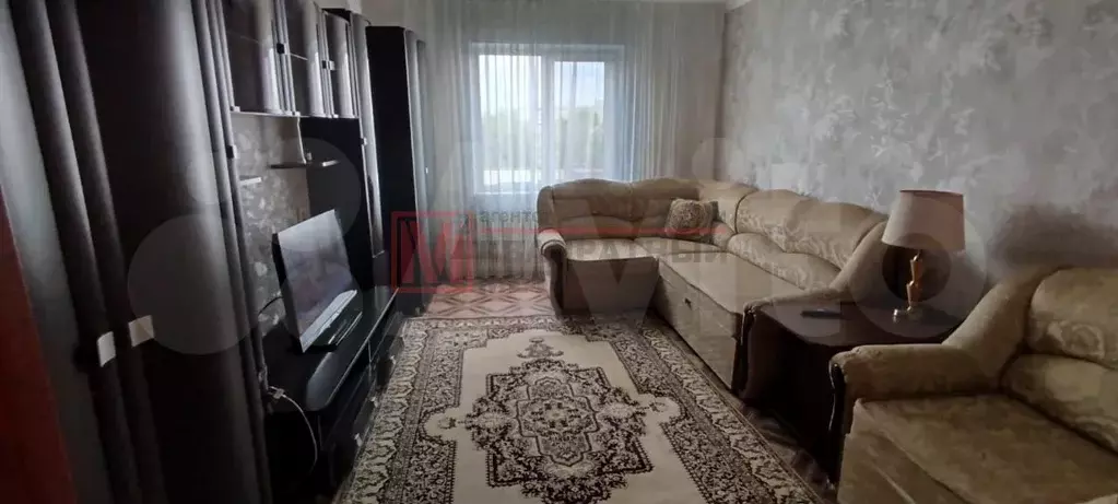 1-к. квартира, 40 м, 3/9 эт. - Фото 0