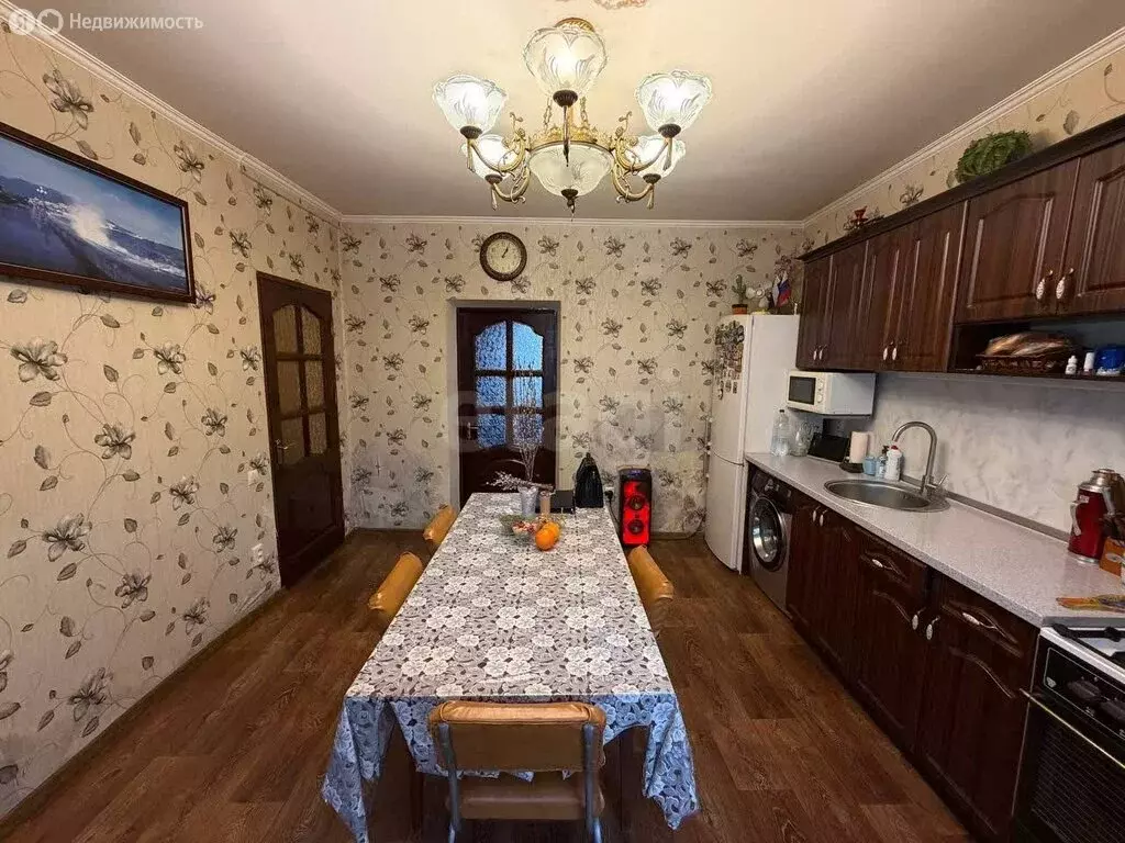 2-комнатная квартира: Симферополь, Скифский переулок, 11 (61 м) - Фото 1