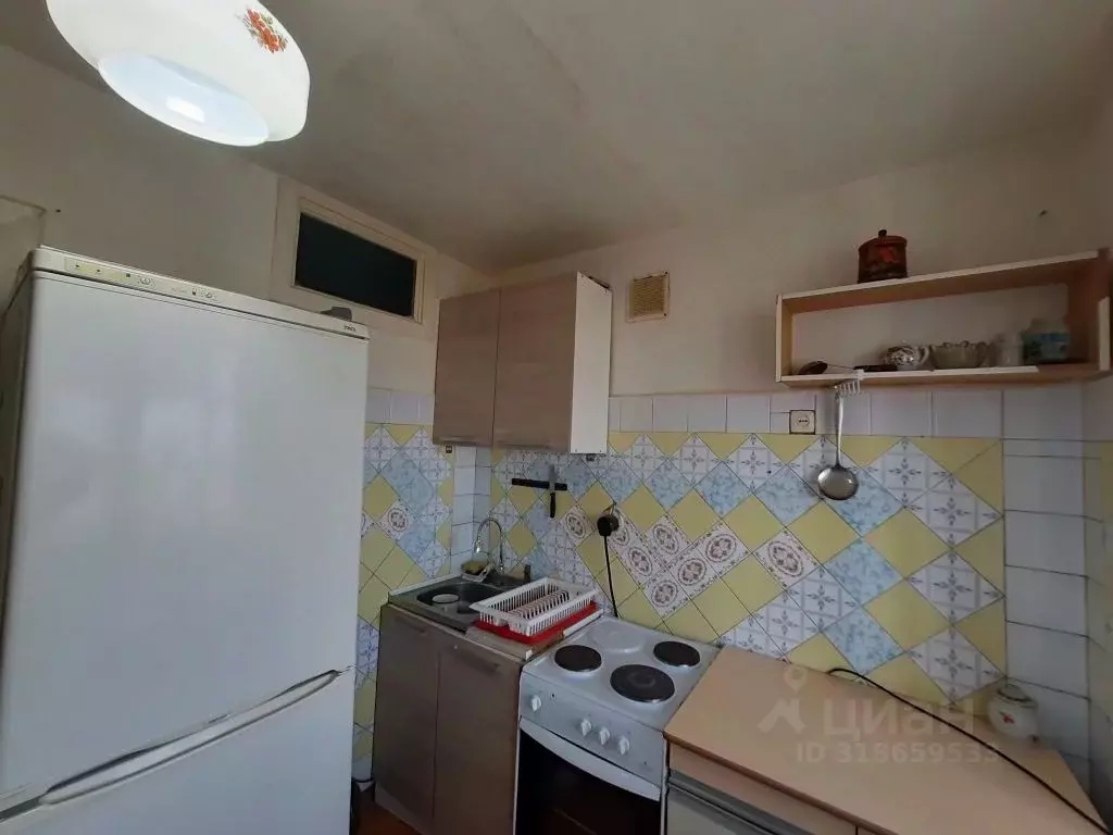 2-к кв. Нижегородская область, Кстово 2-й мкр, 3 (44.0 м) - Фото 0