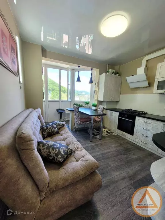 Продаётся 2-к квартира, 59.3 м - Фото 0