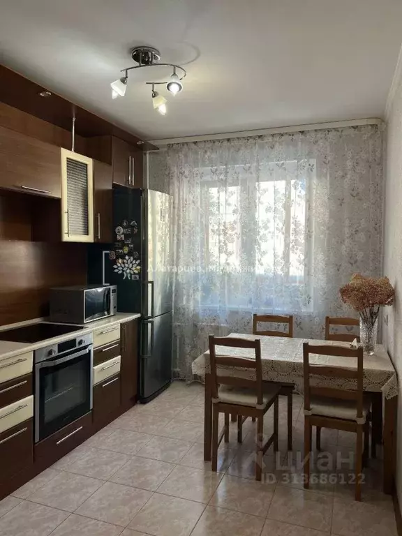 2-к кв. Томская область, Томск ул. Сергея Лазо, 27 (64.0 м) - Фото 0