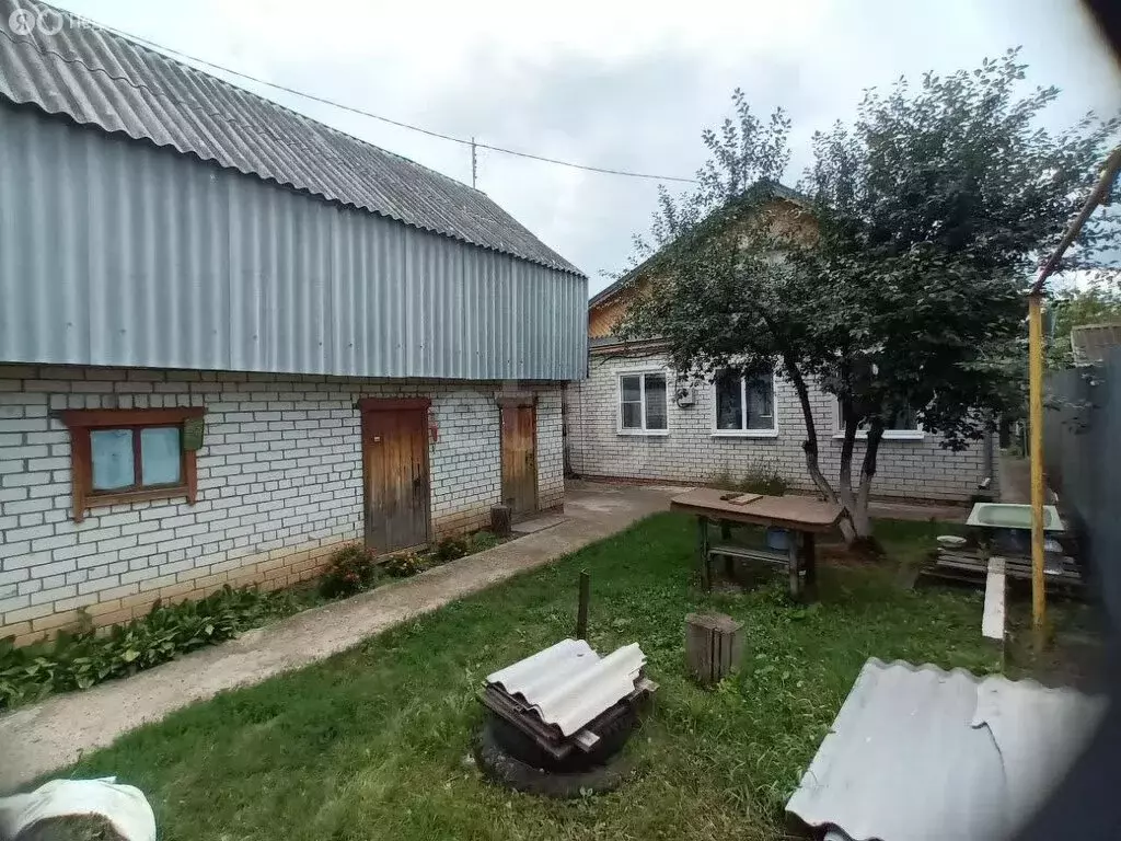 Дом в Буинск, улица Энгельса (66.4 м) - Фото 1