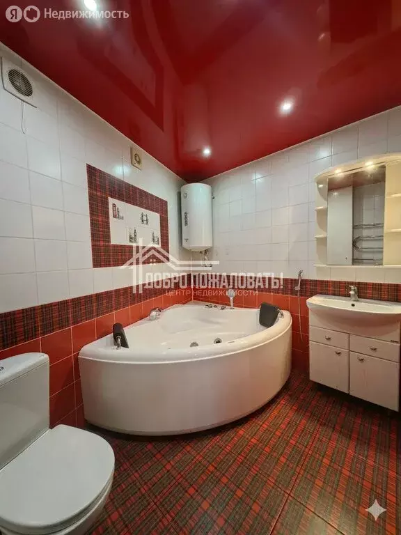 2-комнатная квартира: Черногорск, проспект Космонавтов, 1В (75.7 м) - Фото 2