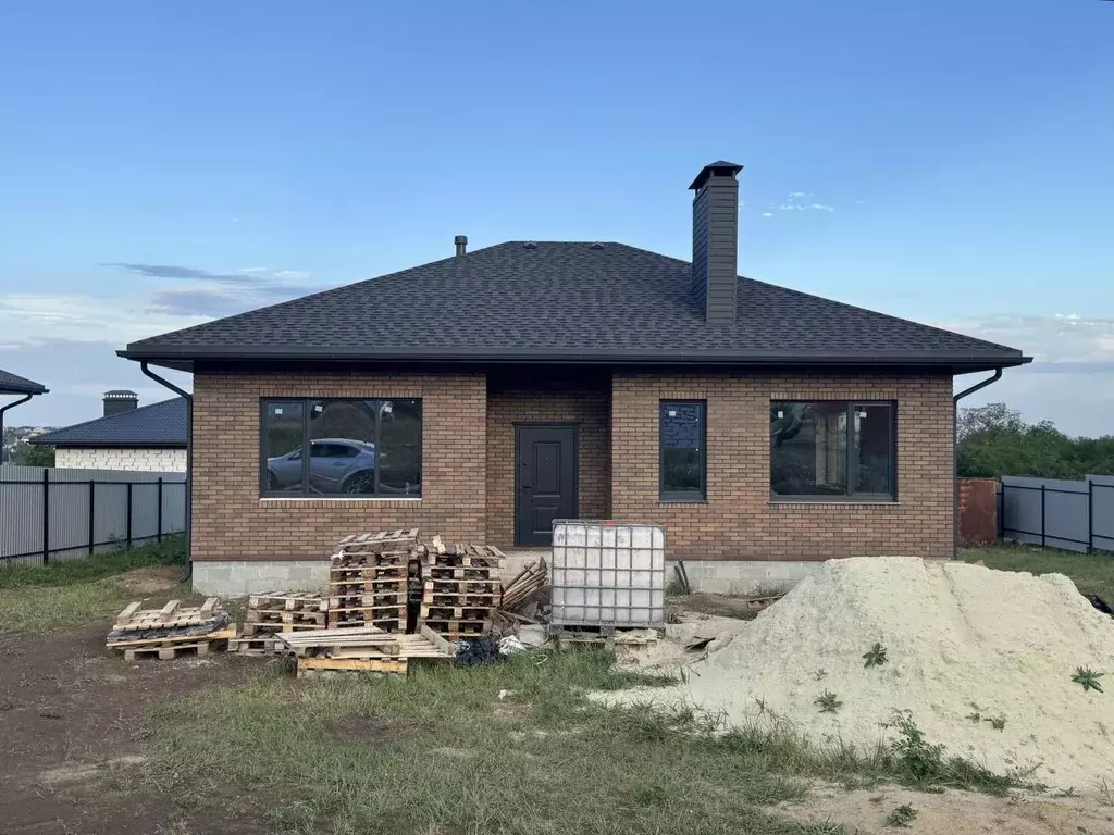 Дом в Белгородская область, Белгородский район, Разумное рп ул. ... - Фото 1