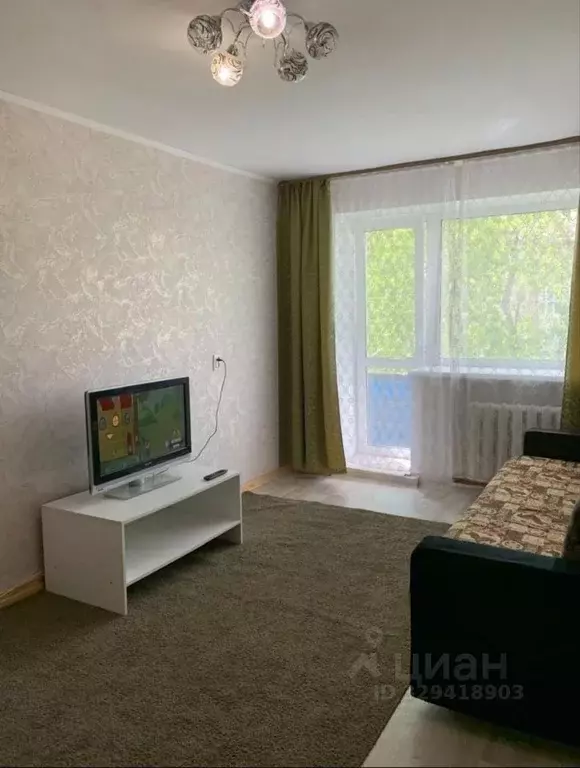 1-к кв. Омская область, Омск просп. Мира, 84А (31.0 м) - Фото 1