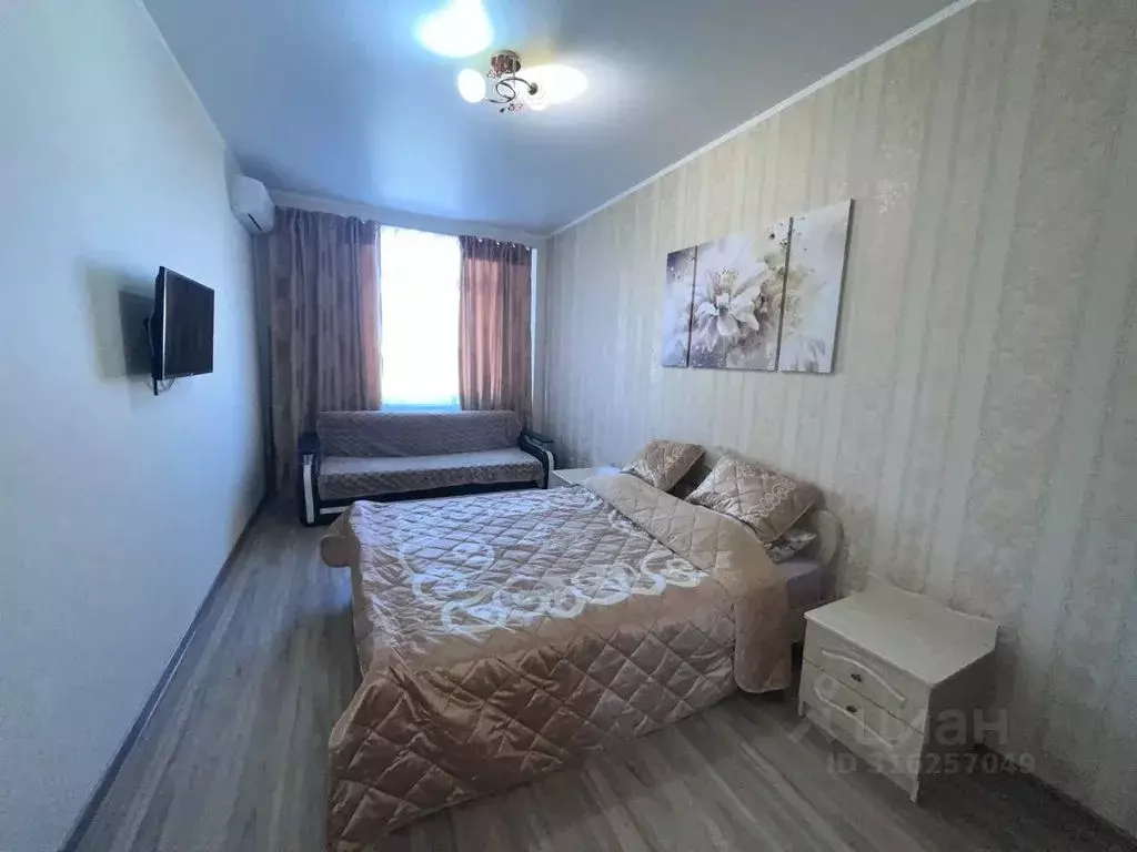1-к кв. Краснодарский край, Геленджик Крымская ул., 19к9 (45.0 м) - Фото 0