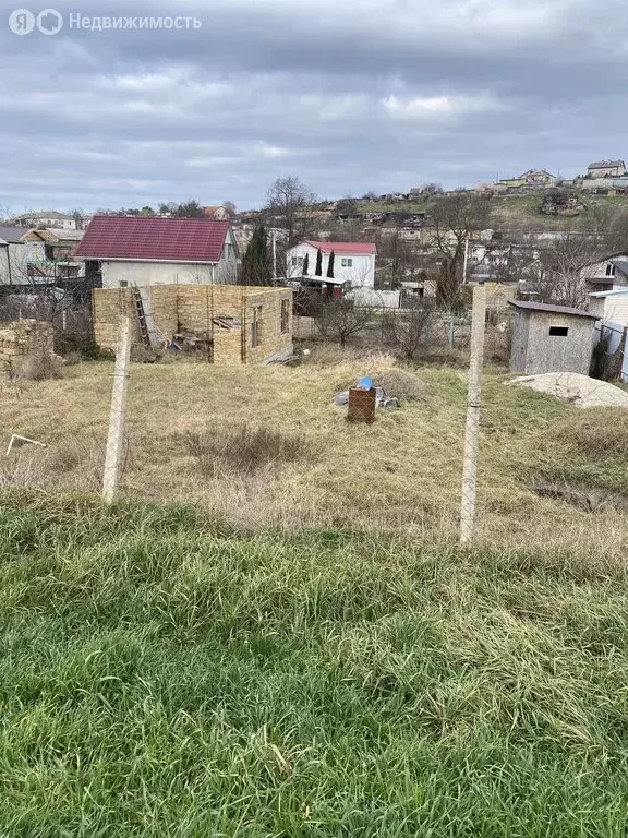 Участок в Севастополь, посёлок Любимовка, улица Софьи Перовской (5.76 ... - Фото 0