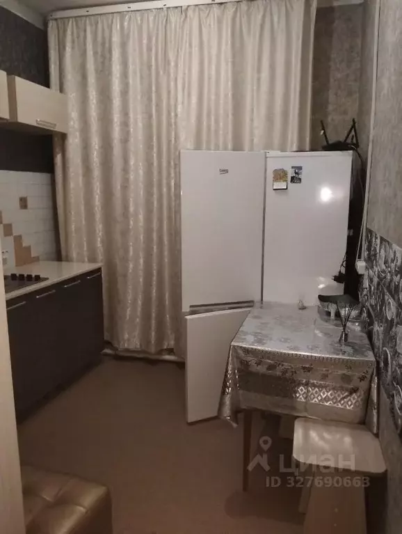 Комната Иркутская область, Иркутск ул. Челнокова, 24 (15.0 м) - Фото 2