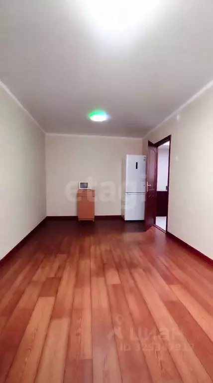 Комната Калининградская область, Калининград Земельная ул., 8-8А (19.0 ... - Фото 1