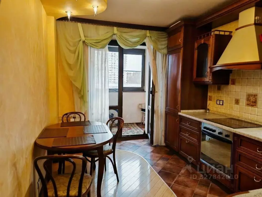 2-к кв. Московская область, Королев ул. Мичурина, 21а (68.0 м) - Фото 0