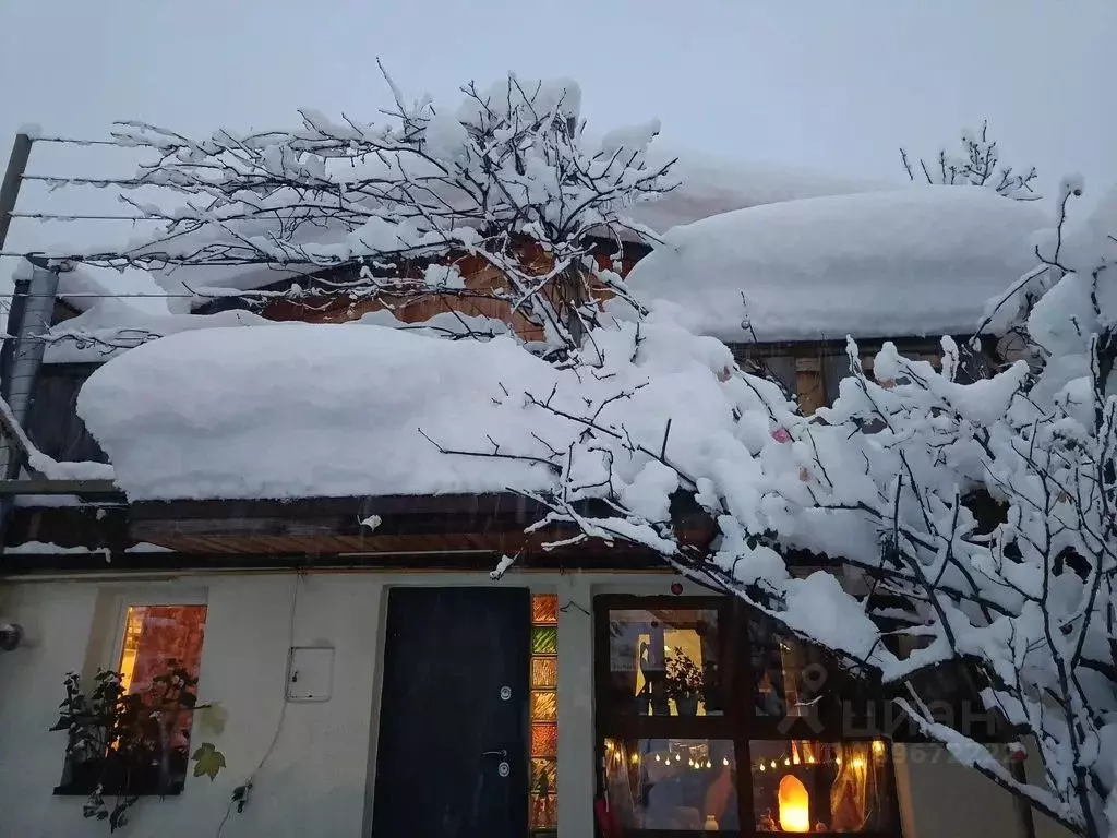 Дом в Краснодарский край, Сочи Красная Поляна пгт, ул. Ставропольская, ... - Фото 1