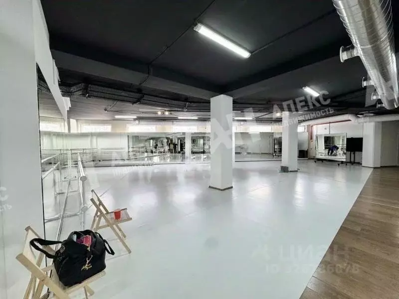 Помещение свободного назначения в Москва ул. Архитектора Власова, 6 ... - Фото 1