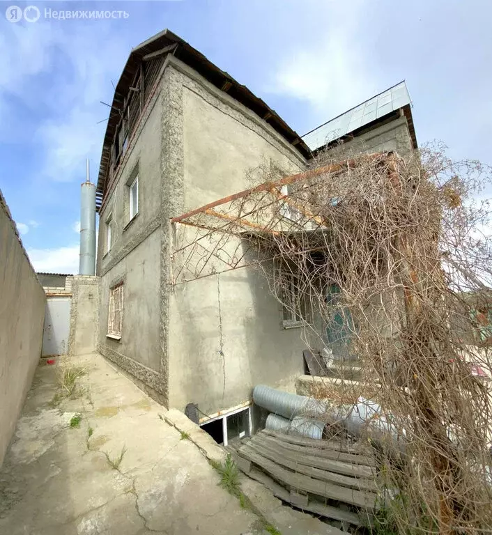 Дом в Волгоград, улица Левитана (286.9 м) - Фото 1