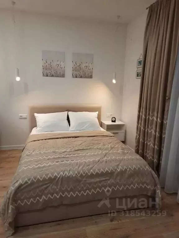 Студия Тюменская область, Тобольск 15-й мкр, 17А (30.0 м) - Фото 1