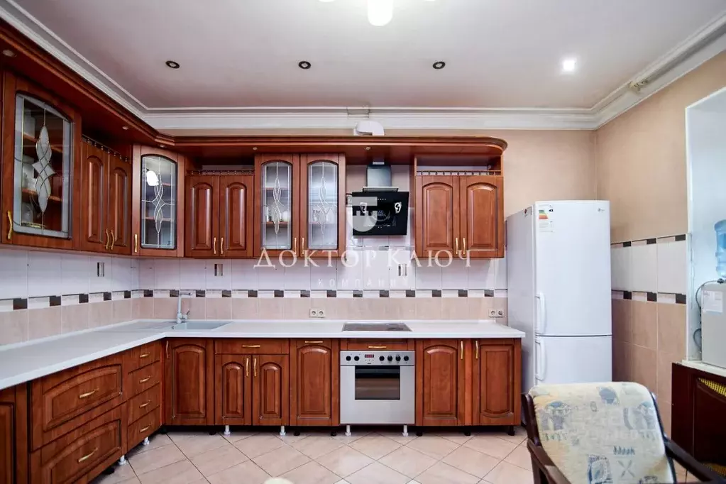 3-к кв. Новосибирская область, Новосибирск ул. Крылова, 28/1 (134.1 м) - Фото 2