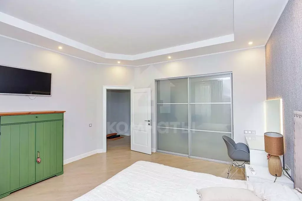 Дом в Воронежская область, Воронеж Авиационная ул., 33 (421 м) - Фото 2