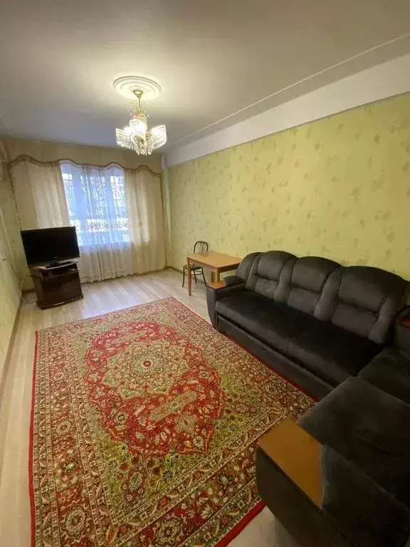 2-к кв. Дагестан, Каспийск Комсомольская ул., 7 (56.0 м) - Фото 1