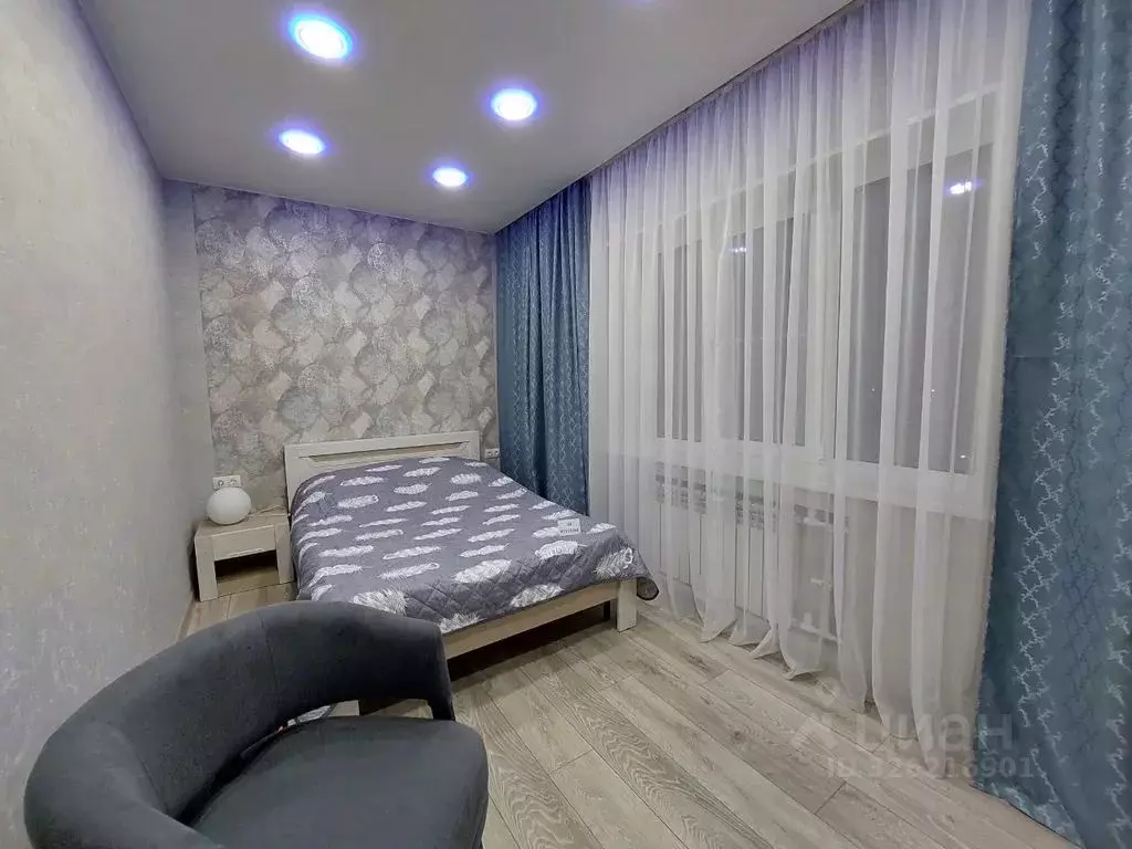 2-к кв. Ленинградская область, Кингисепп ул. Воровского, 50к2 (60.0 м) - Фото 1