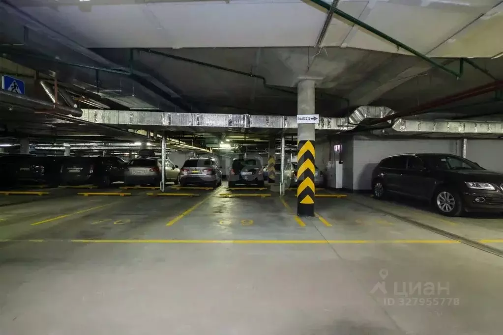 Гараж в Санкт-Петербург Ушаковская наб., 3к4 (13 м) - Фото 2