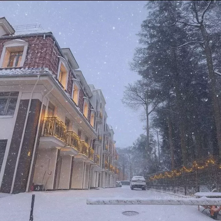 1-к кв. Калининградская область, Светлогорск ул. Ленина, 28 (63.5 м) - Фото 2