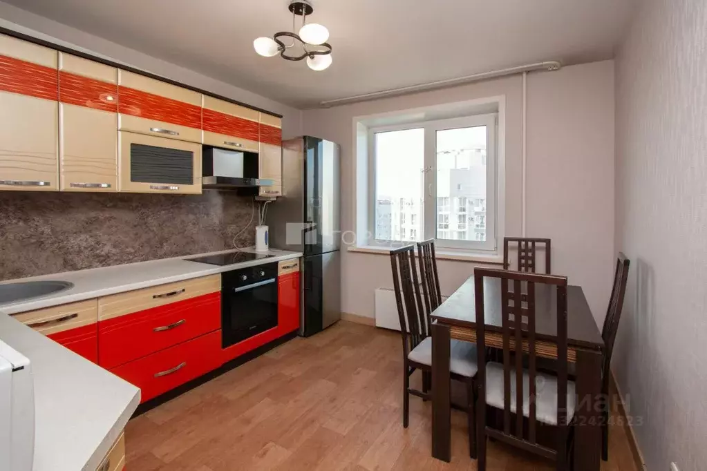 3-к кв. Кемеровская область, Новокузнецк просп. Н.С. Ермакова, 10 ... - Фото 2