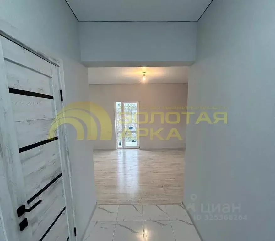 Дом в Краснодарский край, Темрюк ул. Анджиевского (90 м) - Фото 1