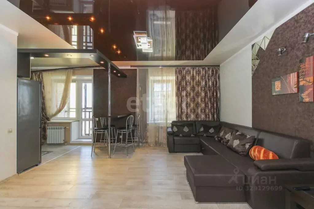2-к кв. Омская область, Омск ул. Перелета, 31 (68.0 м) - Фото 1