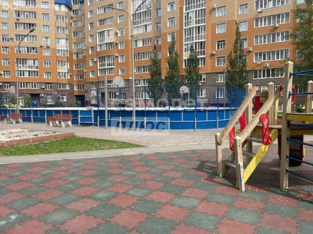 1-комнатная квартира: Омск, проспект Комарова, 15к3 (45 м) - Фото 0