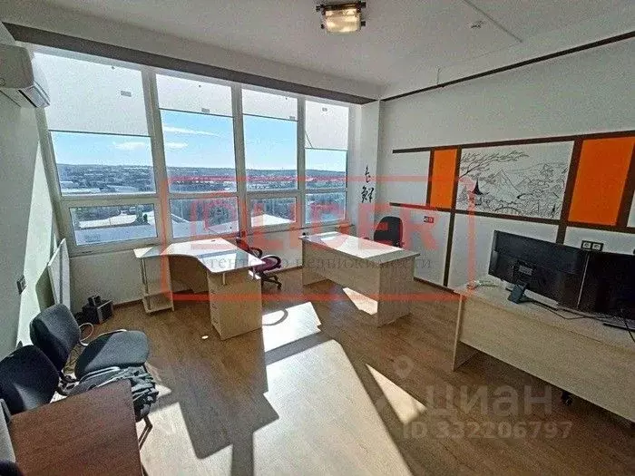 Офис в Севастополь ул. Хрусталева, 74А (18 м) - Фото 2