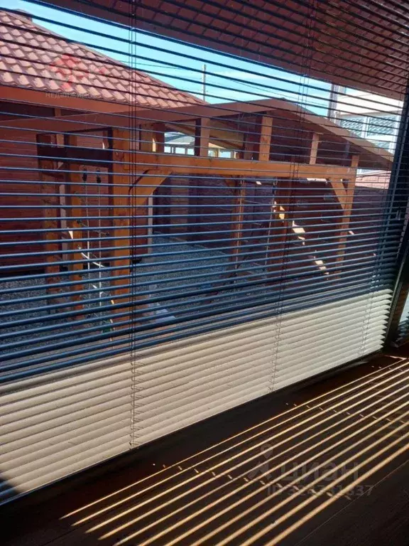 Дом в Крым, Сакский район, с. Уютное пер. Маковый (220 м) - Фото 2