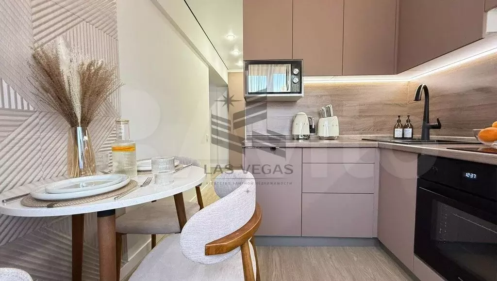 1-к. квартира, 40 м, 6/9 эт. - Фото 1